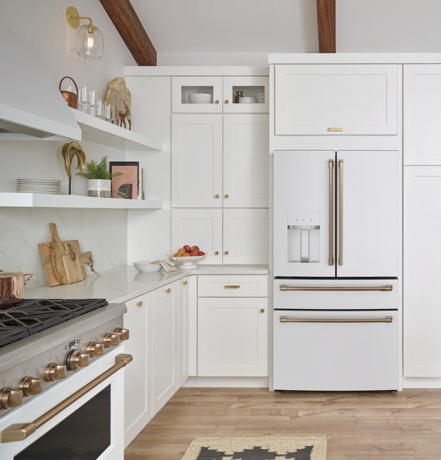 Réfrigérateur intelligent à 4 portes et à portes françaises Café™ ENERGY STAR® de 27,8 pi³ - CVE28DP4NW2