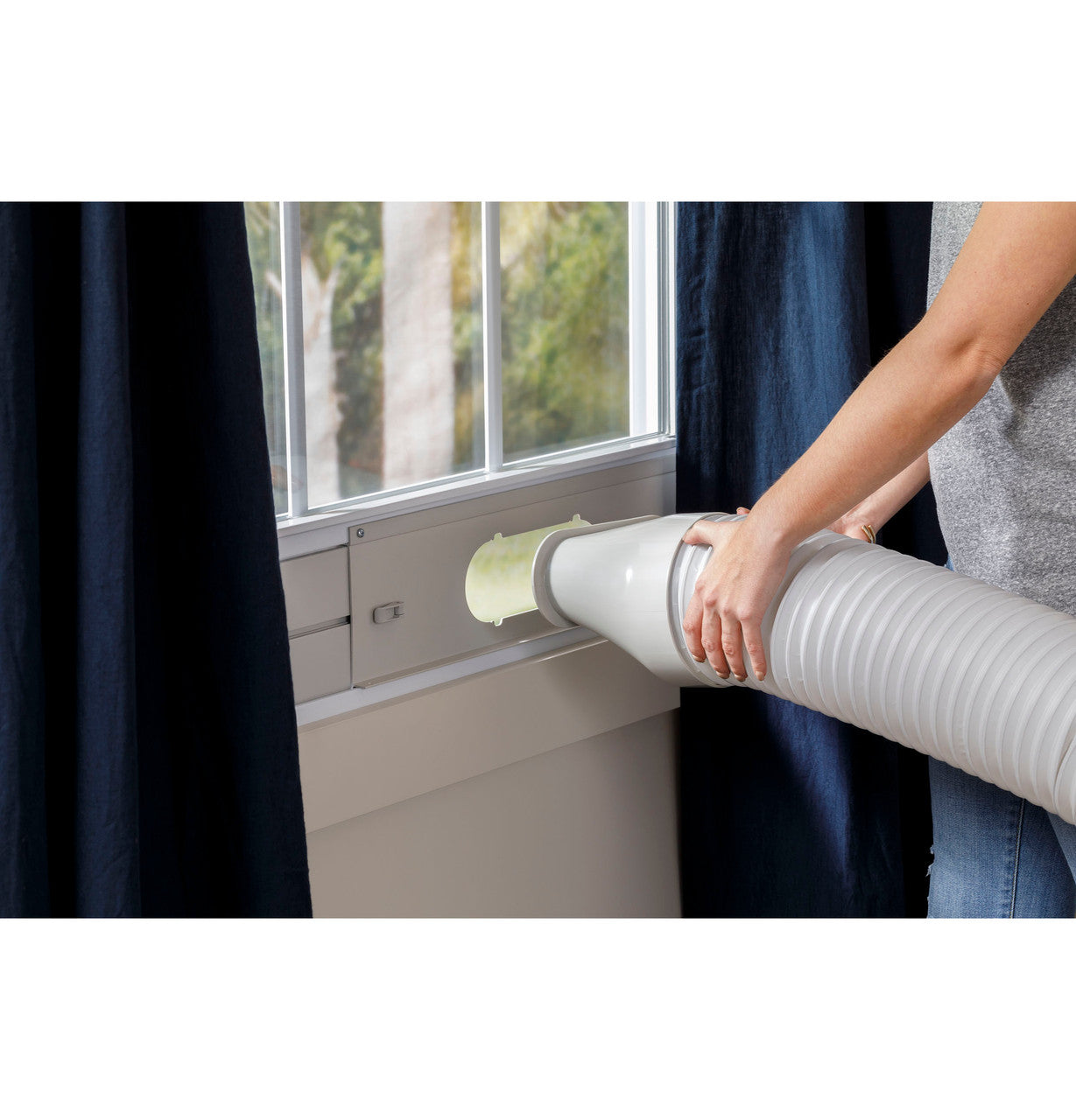 Climatiseur portatif Haier 8 000 BTU - QPFA08YBMW