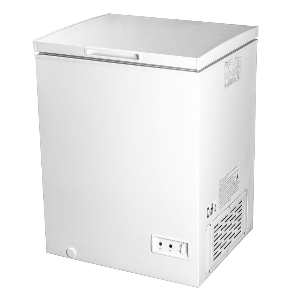 Danby 5.0 cu. ft. Square Model Chest Freezer in White - DCF050A5WDB