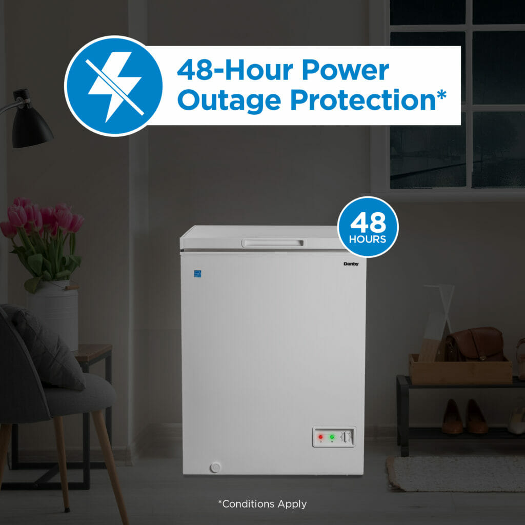 Danby 5.0 cu. ft. Square Model Chest Freezer in White - DCF050A5WDB