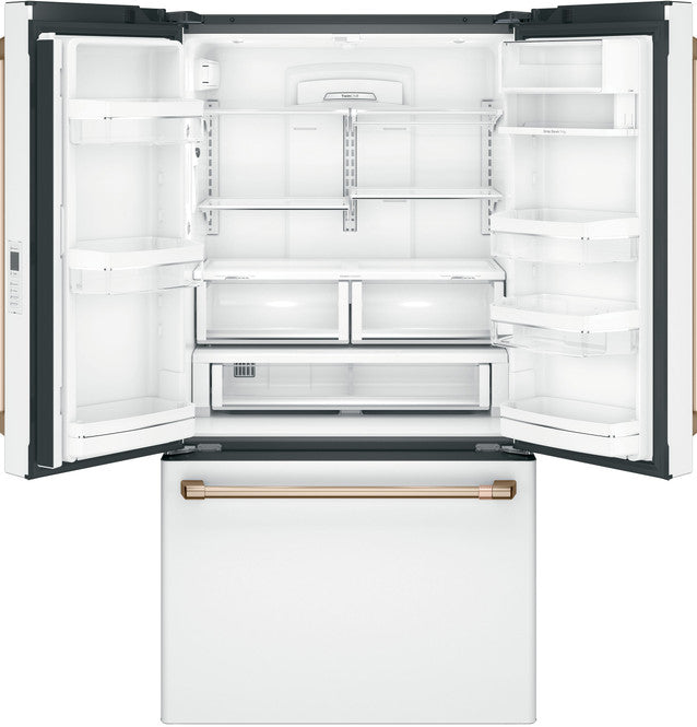 Réfrigérateur intelligent à portes françaises Café™ ENERGY STAR® de 23,1 pi³ à profondeur de comptoir - CWE23SP4MW2