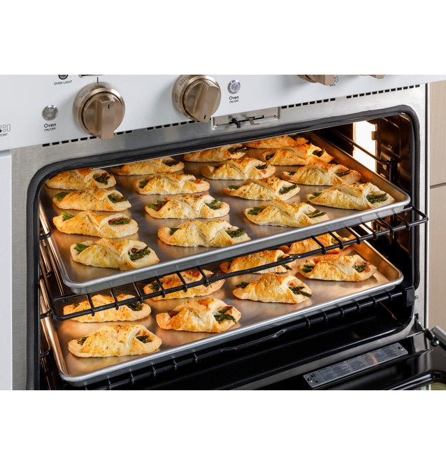 Café™ 36" Smart Dual-Fuel Commercial-Style Range with 6 Burners (Natural Gas) - C2Y366P2TS1