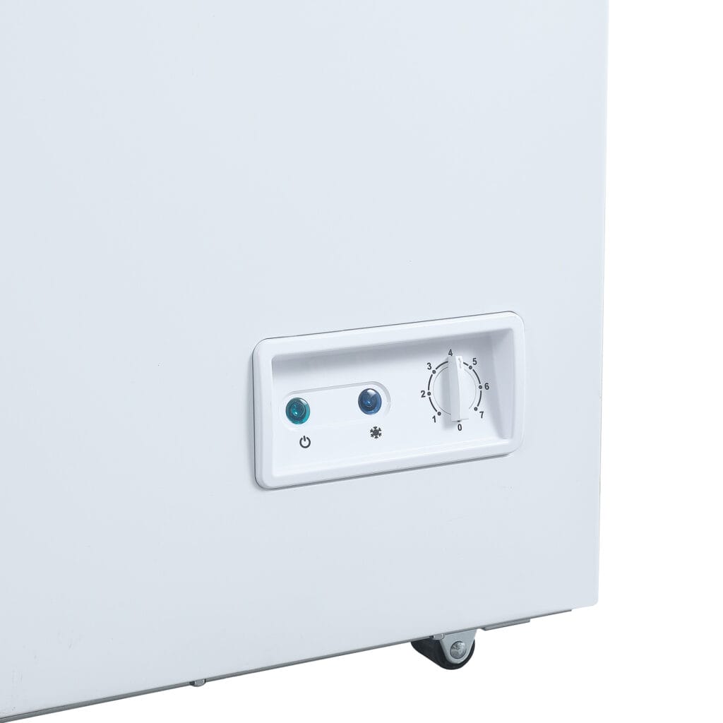 Danby 17.1 cu. ft. Chest Freezer 2 Door in White - DCFM171A1WDB