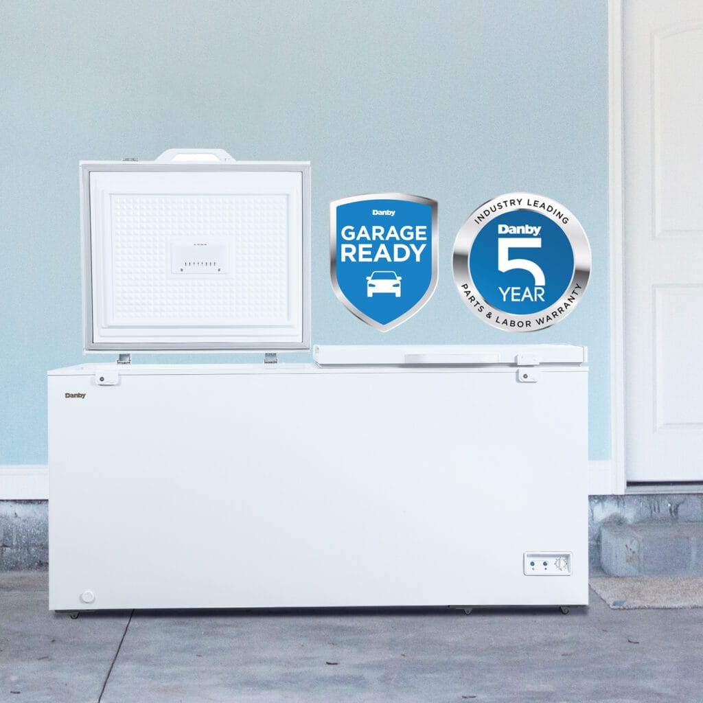 Danby 17.1 cu. ft. Chest Freezer 2 Door in White - DCFM171A1WDB